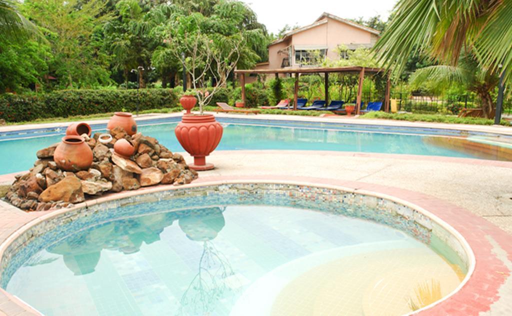 Afrikiko River Front Resort Akosombo Exterior foto