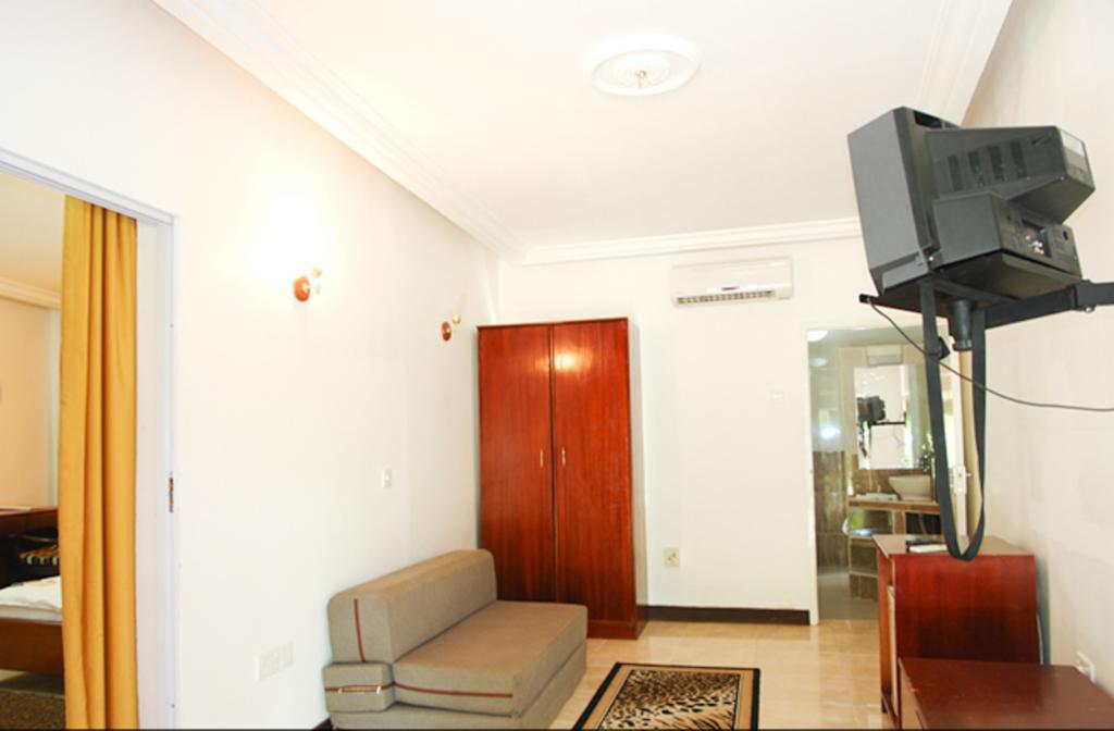 Afrikiko River Front Resort Akosombo Zimmer foto