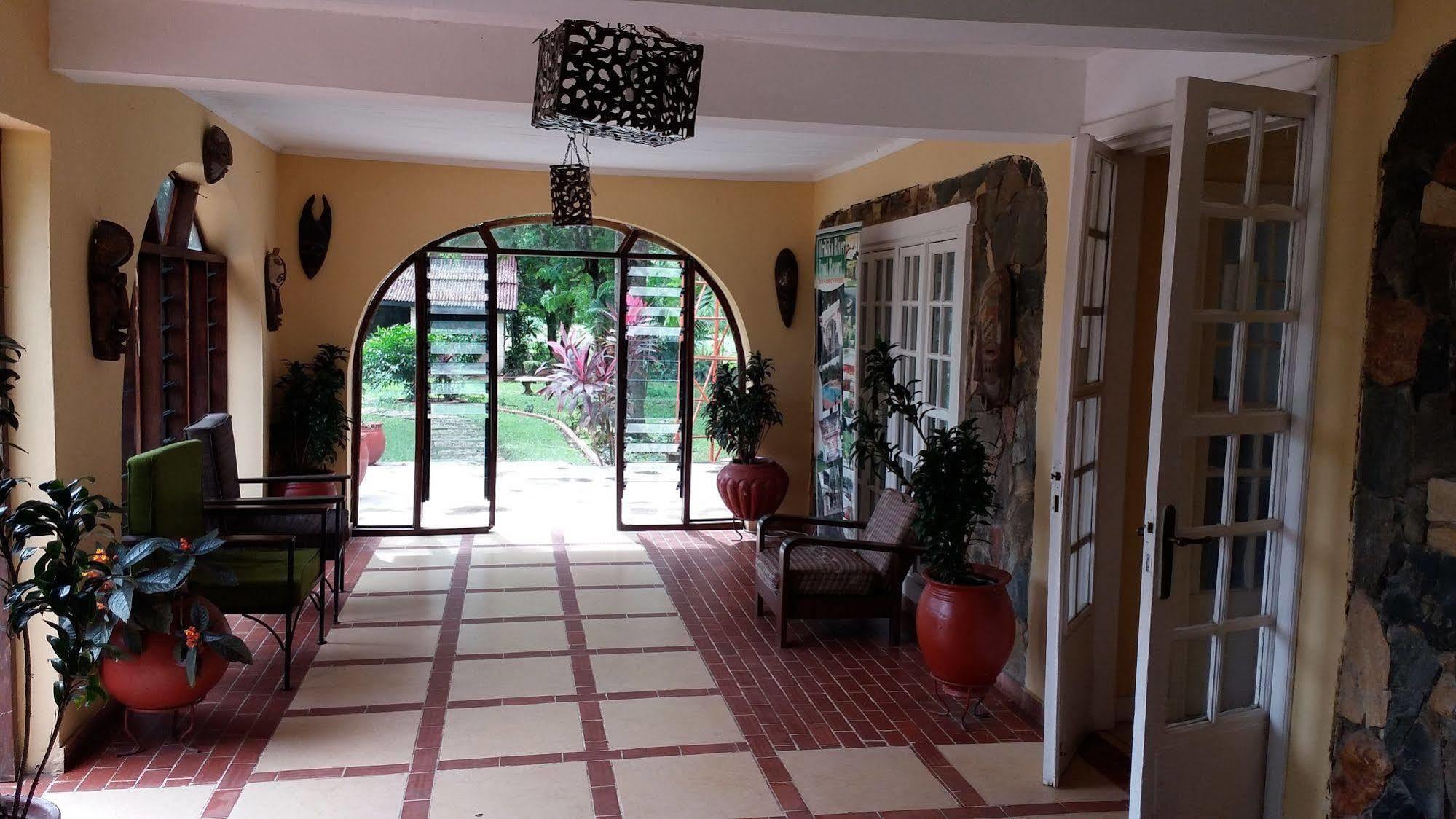 Afrikiko River Front Resort Akosombo Exterior foto